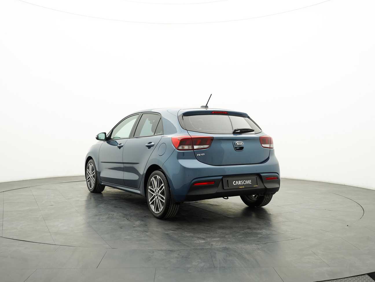 terpakai 2018 Kia Rio  1.4