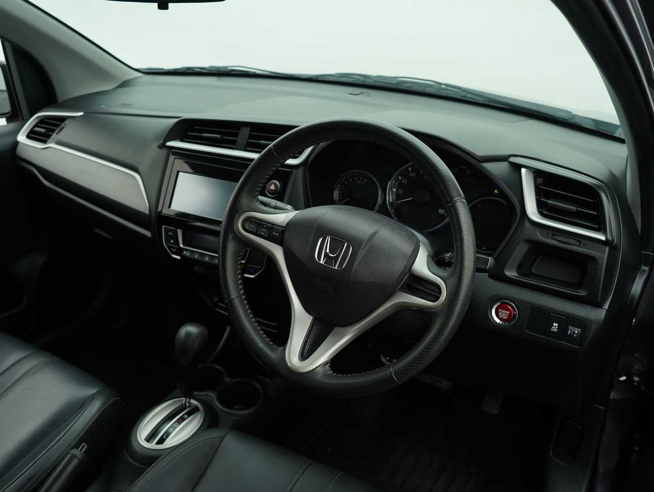 used 2017 Honda BR-V V 1.5