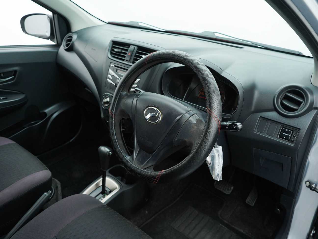 terpakai 2015 Perodua AXIA G 1.0