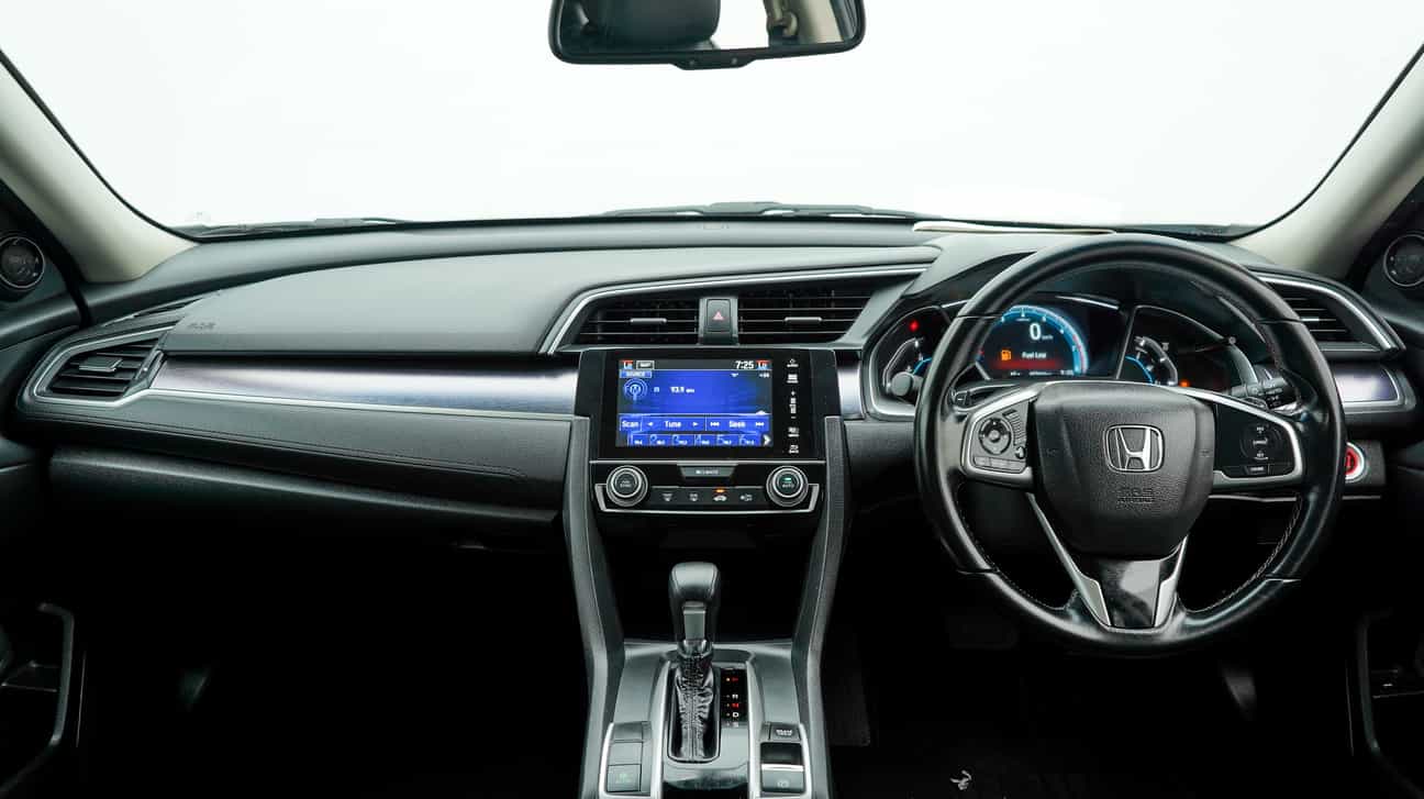 used 2017 Honda CIVIC TC-P 1.5