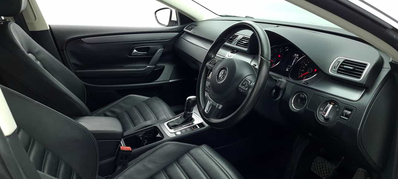 terpakai 2013 Volkswagen CC TSI COMFORT 1.8