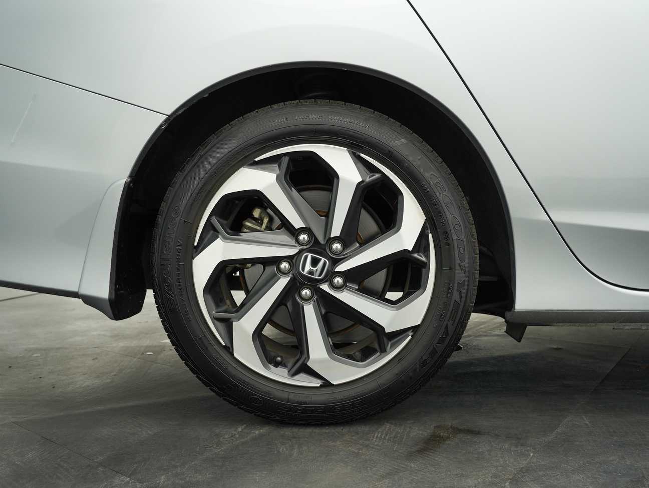 used 2018 Honda ACCORD VTI-L 2.0