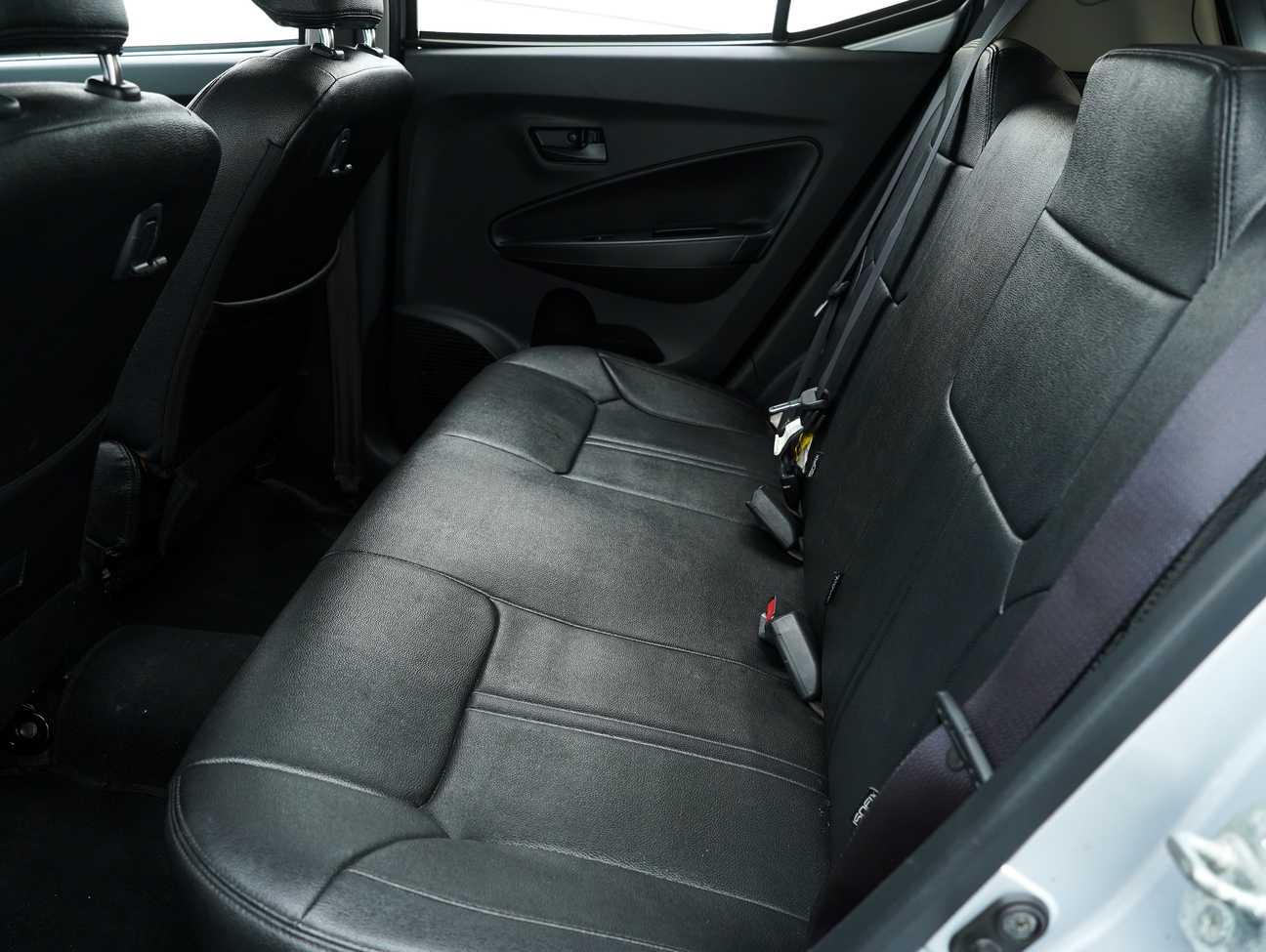 terpakai 2016 Perodua AXIA G 1.0