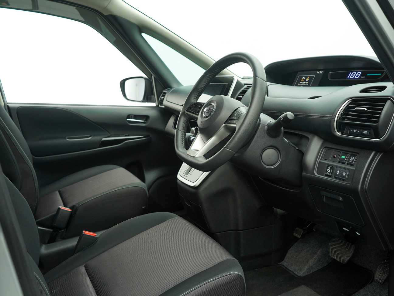 terpakai 2021 Nissan Serena S-Hybrid High-Way Star 2.0