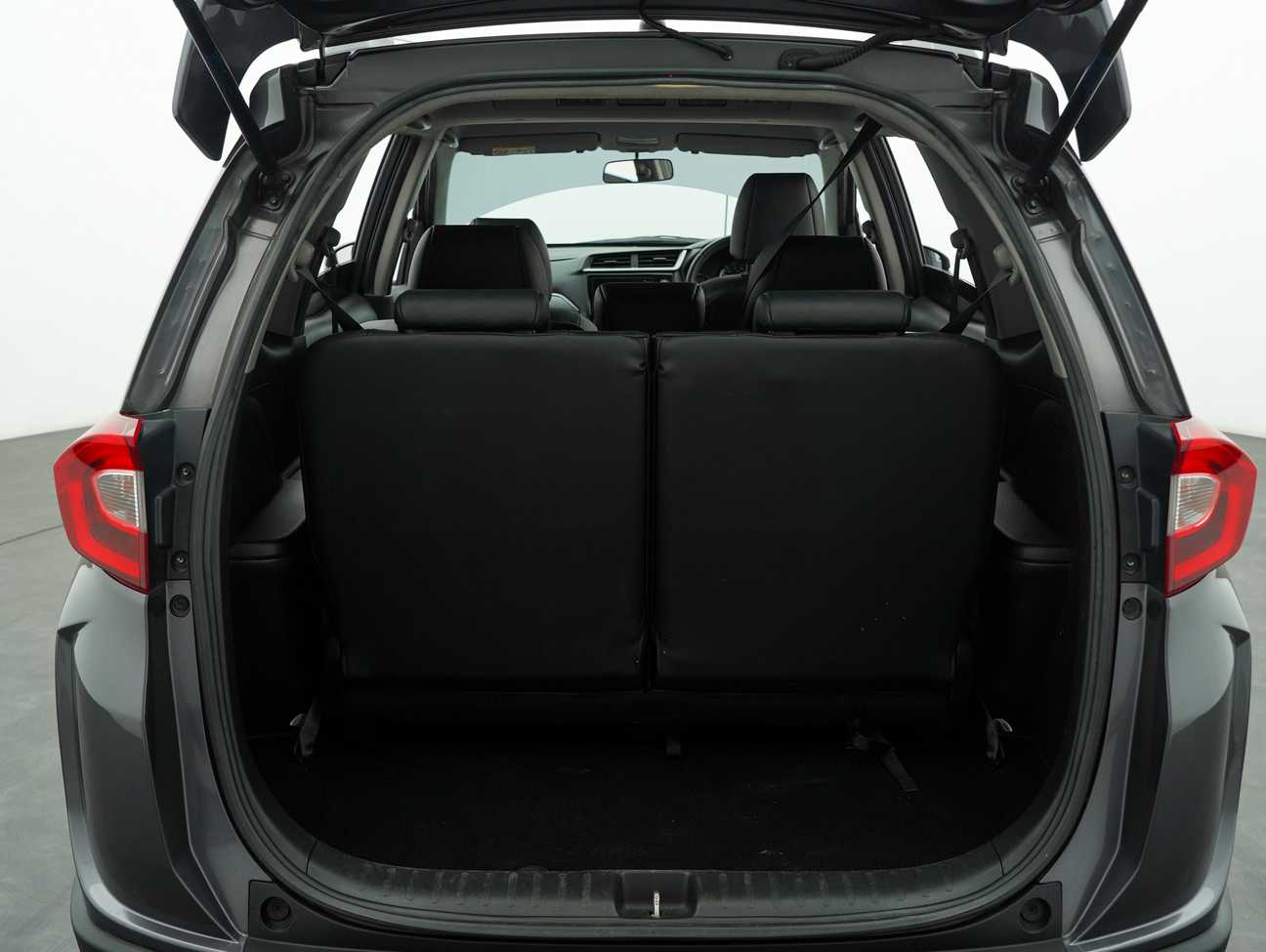 used 2018 Honda BR-V V 1.5