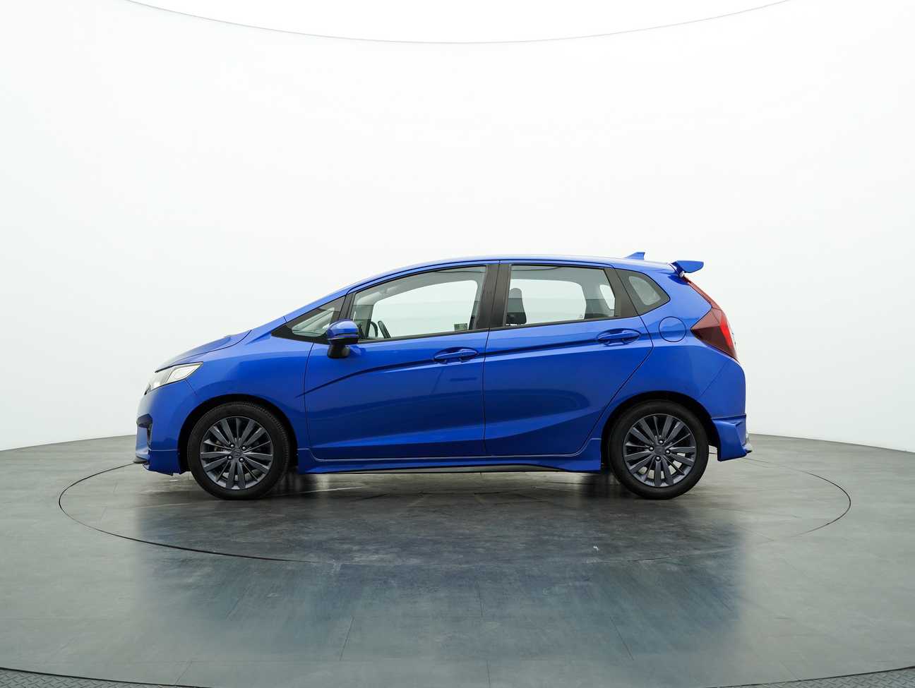 used 2014 Honda Jazz V 1.5