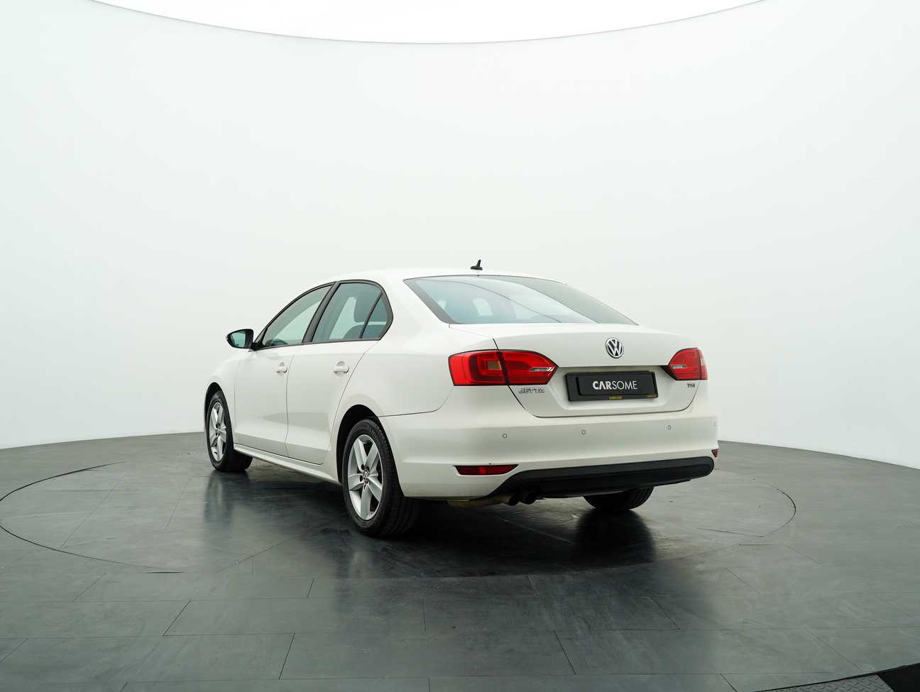 terpakai 2014 Volkswagen Jetta TSI 1.4