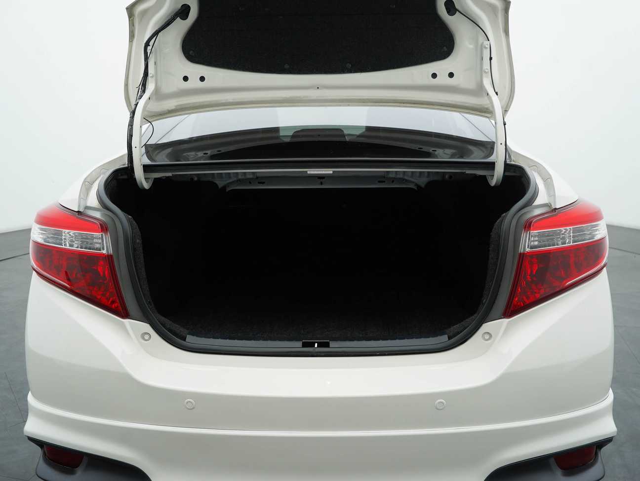 terpakai 2014 Toyota Vios TRD Sportivo 1.5