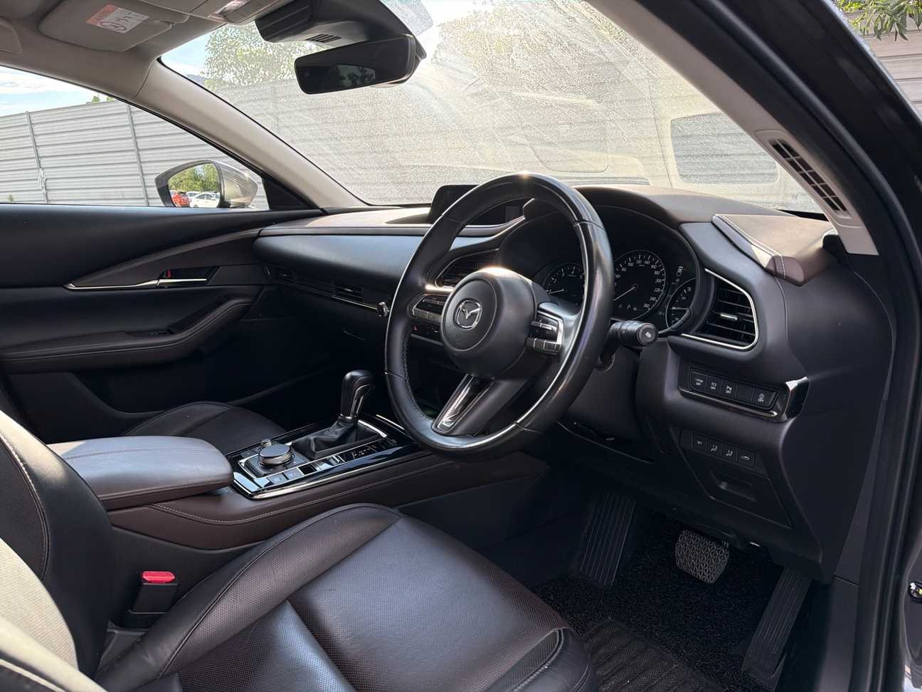 terpakai 2023 Mazda CX-30 SKYACTIV-G High Plus 2.0