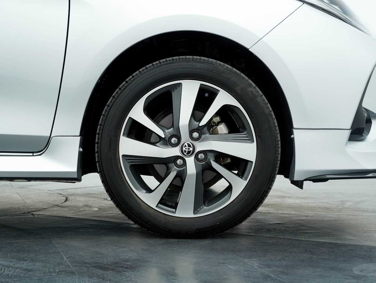 used 2021 Toyota Yaris E 1.5