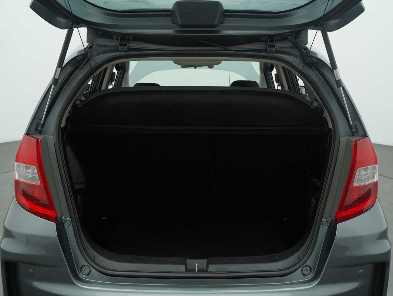 used 2011 Honda Jazz V 1.5