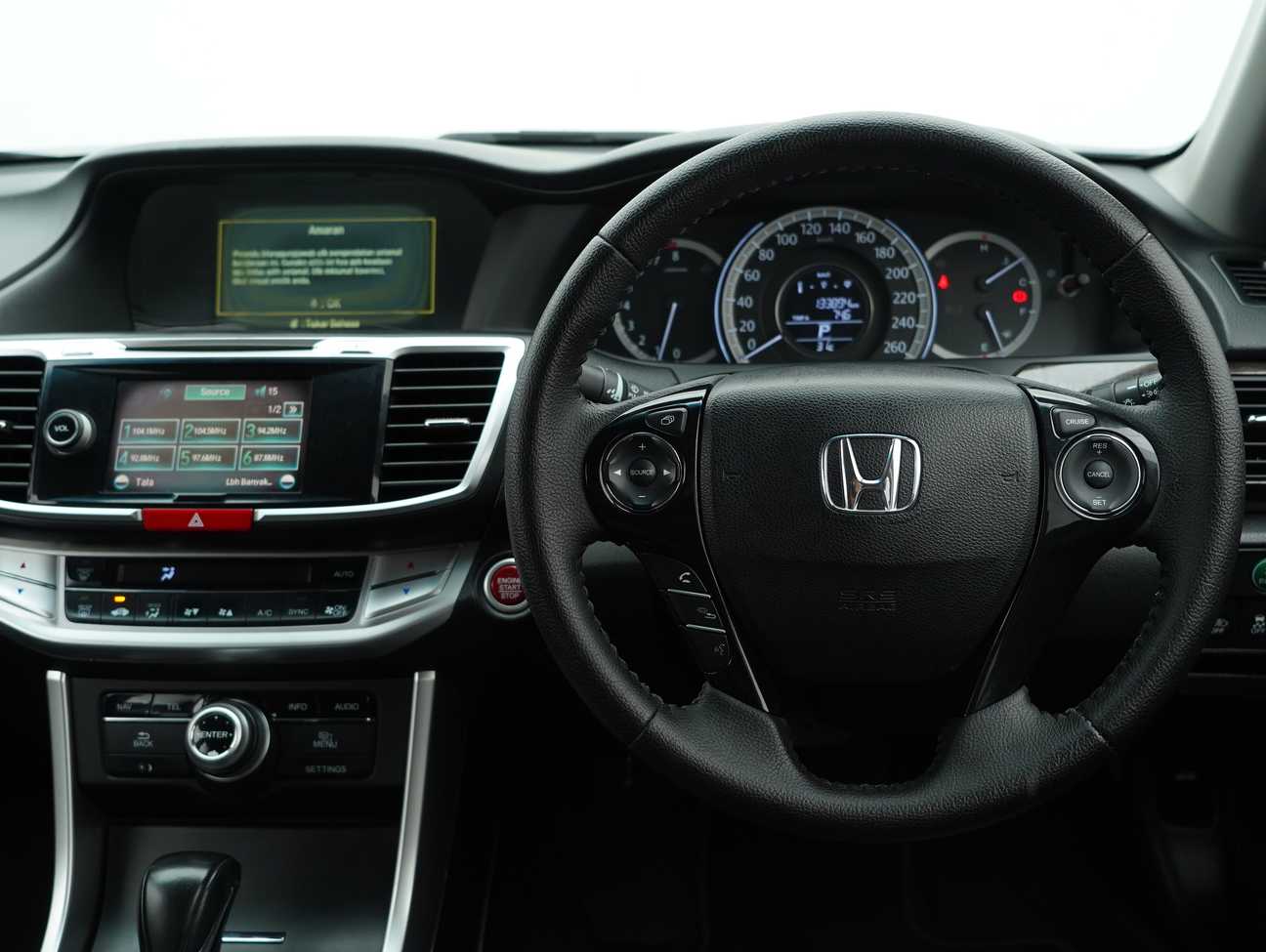 used 2014 Honda Accord VTi-L 2.0