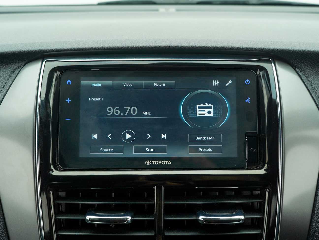 used 2021 Toyota Yaris G 1.5