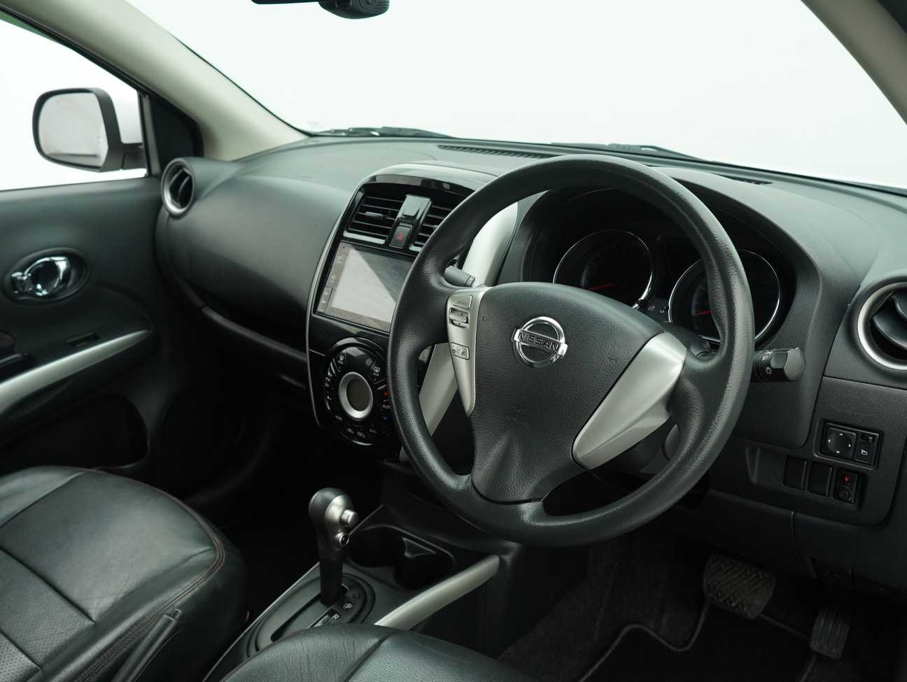 terpakai 2018 Nissan Almera VL 1.5