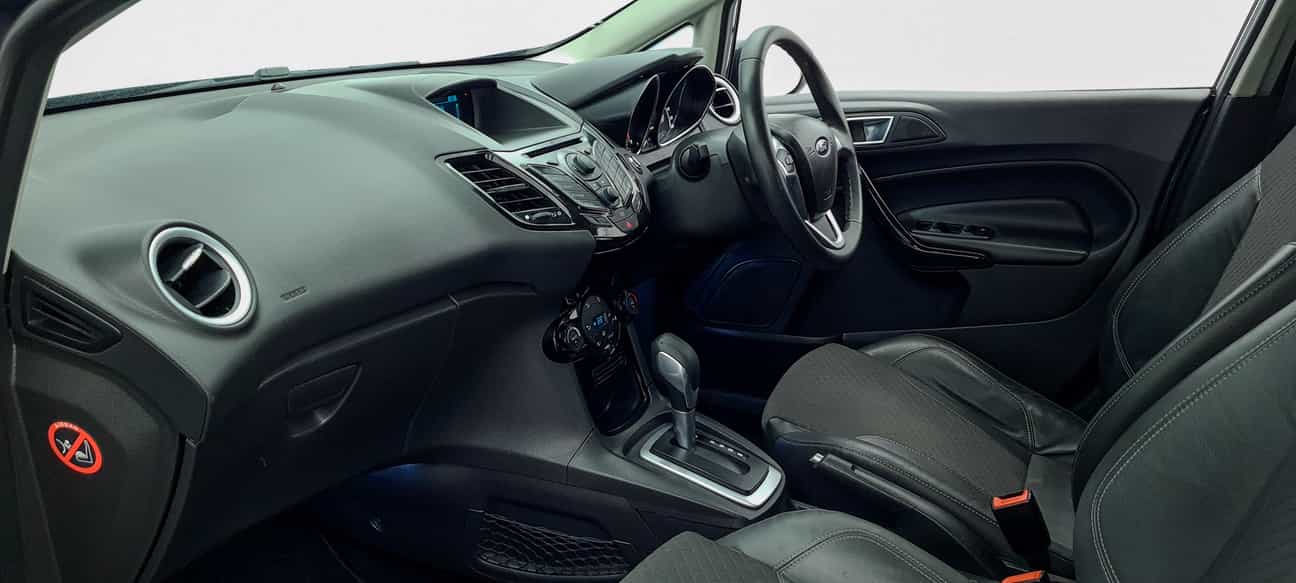 terpakai 2014 Ford FIESTA SPORT 1.5