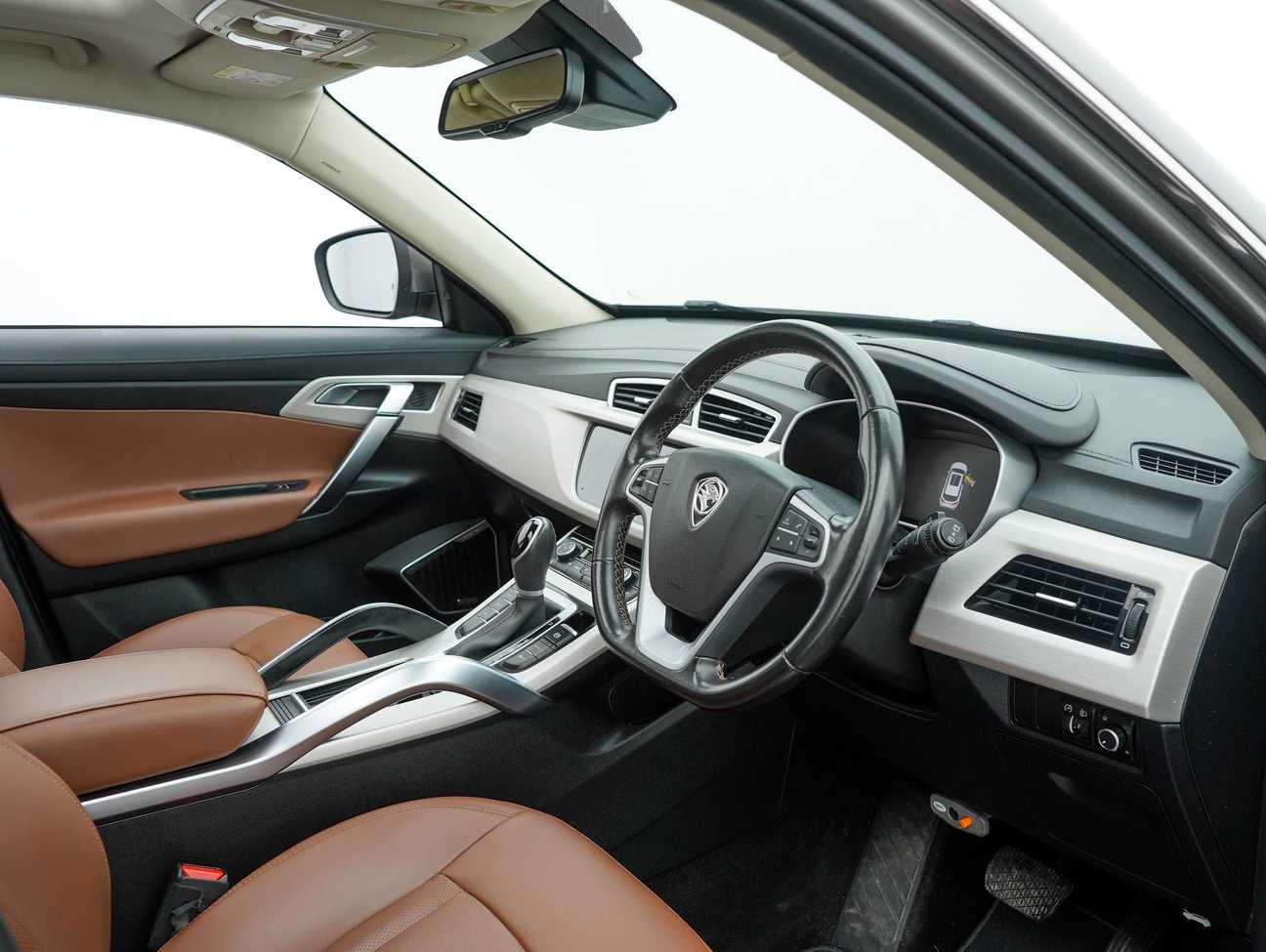 used 2019 Proton X70 Premium 1.8