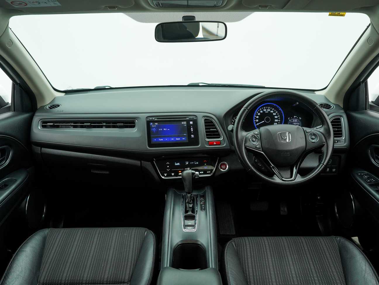 used 2016 Honda HR-V V 1.8