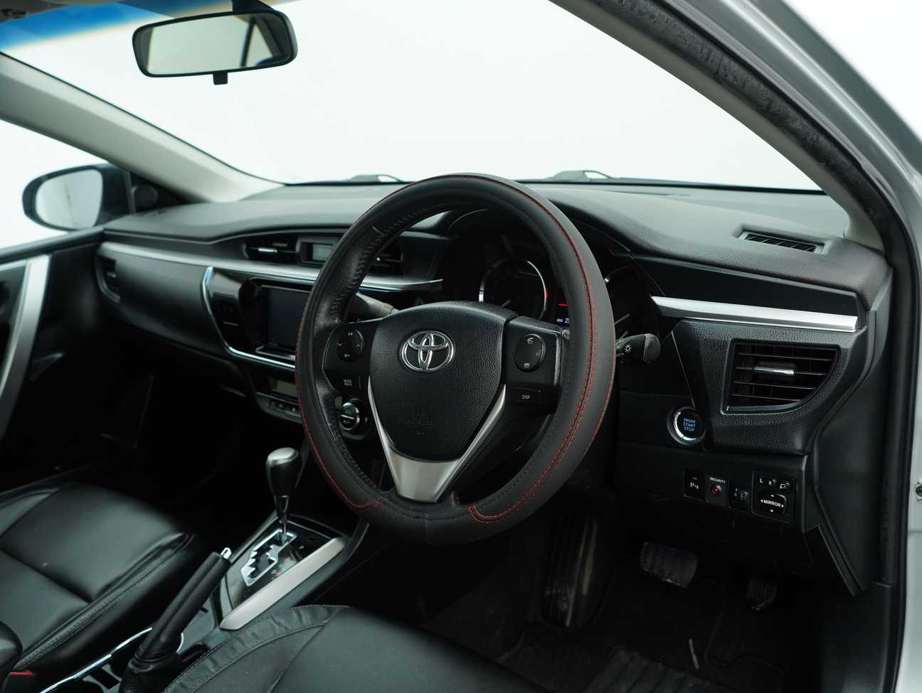 used 2015 Toyota Corolla Altis G 1.8
