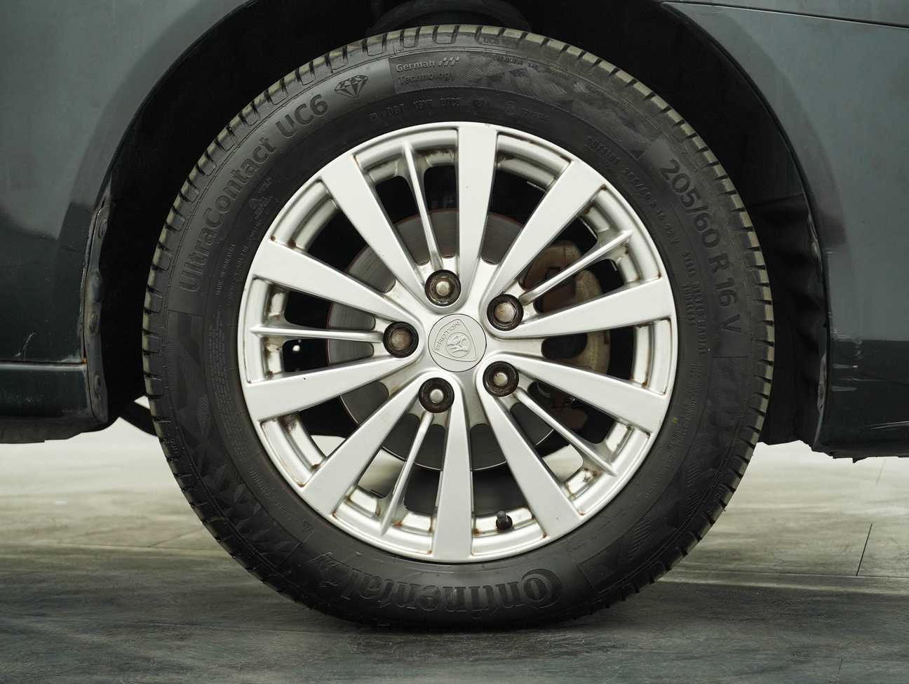 used 2010 Proton Inspira Executive 1.8