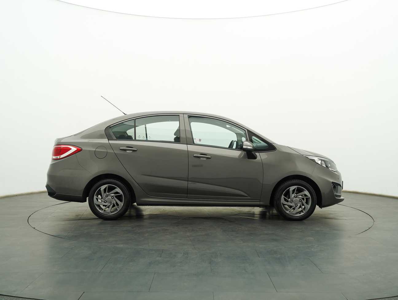 terpakai 2017 Proton Persona Standard 1.6