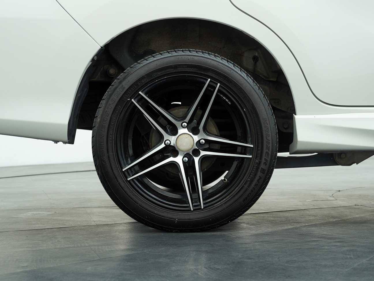 terpakai 2020 Toyota Avanza S 1.5