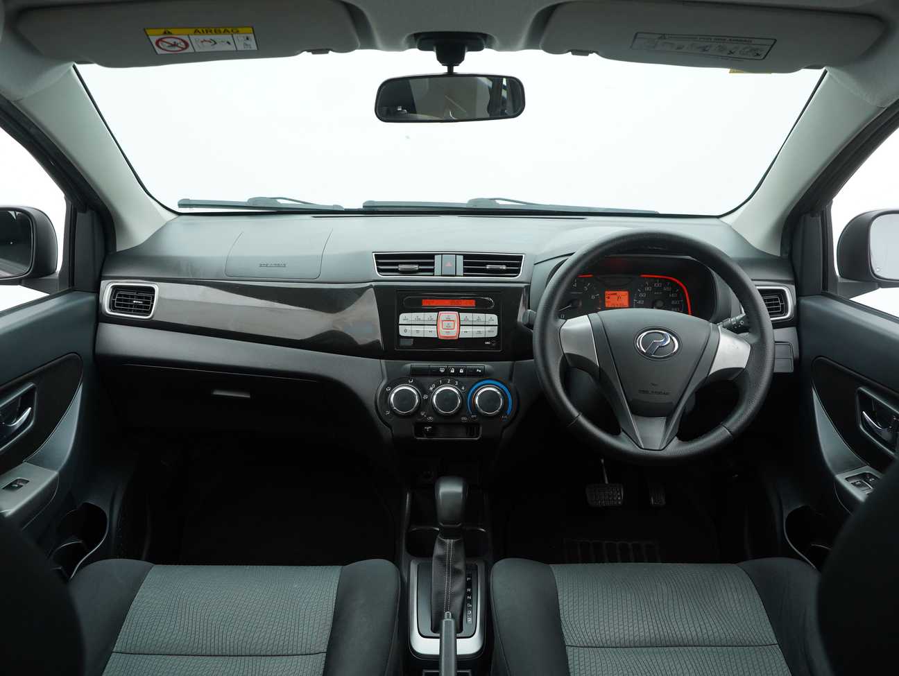 terpakai 2017 Perodua Bezza X Premium 1.3