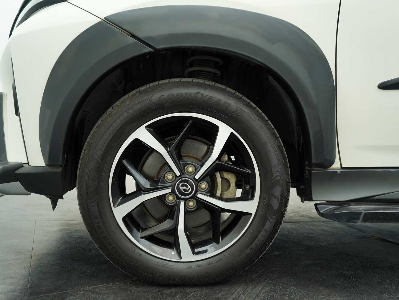 terpakai 2020 Perodua Aruz AV 1.5