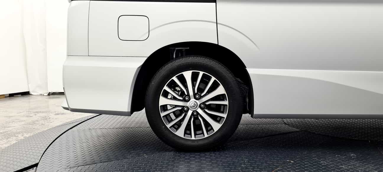 used 2021 Nissan SERENA S-HYBRID HIGH-WAY STAR (CKD) 2.0