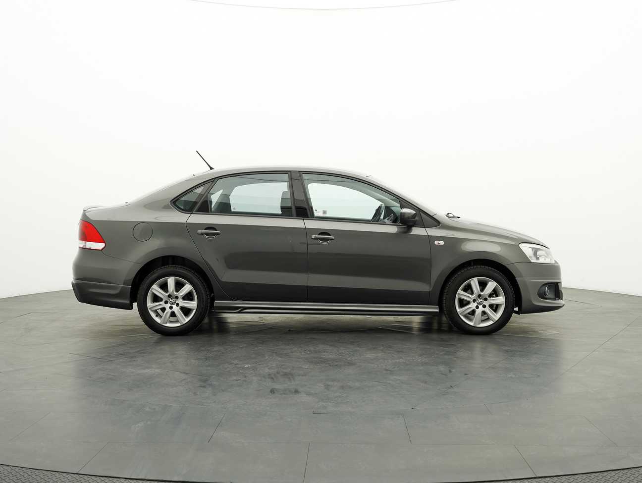 used 2015 Volkswagen Polo  1.6