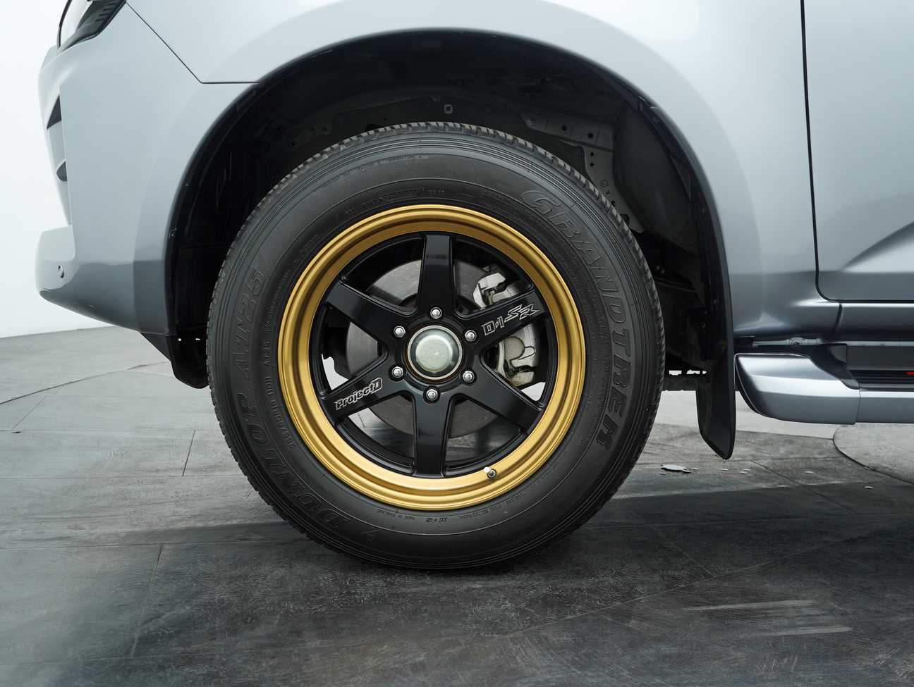 terpakai 2022 Isuzu D-Max Premium Dual Cab 1.9