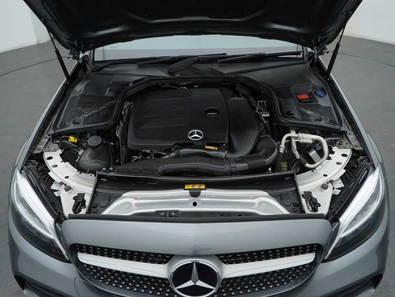 used 2020 Mercedes-Benz C200 AMG Line 2.0