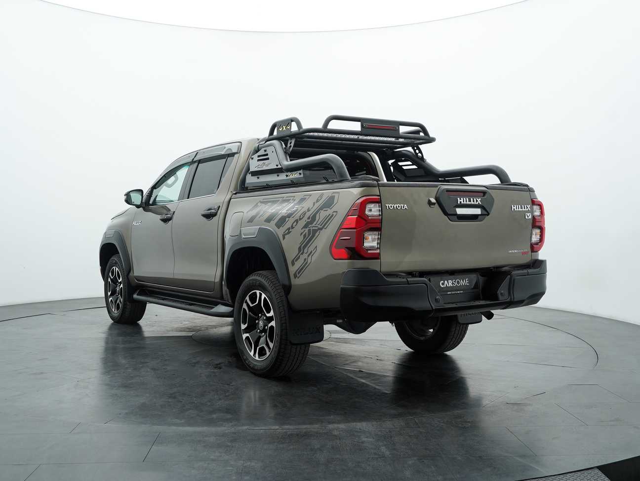 used 2022 Toyota Hilux V Dual Cab 2.4