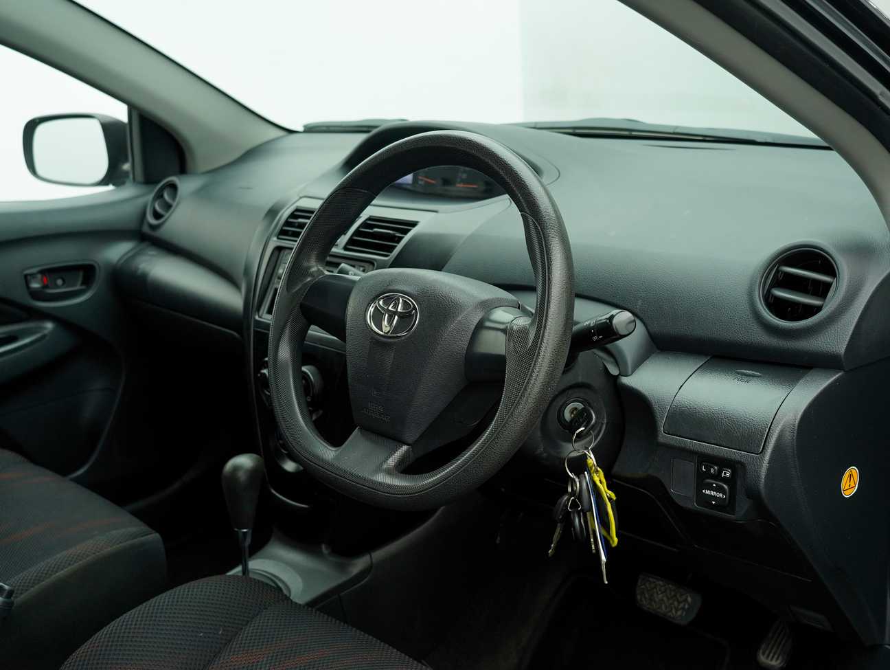 used 2013 Toyota Vios J 1.5
