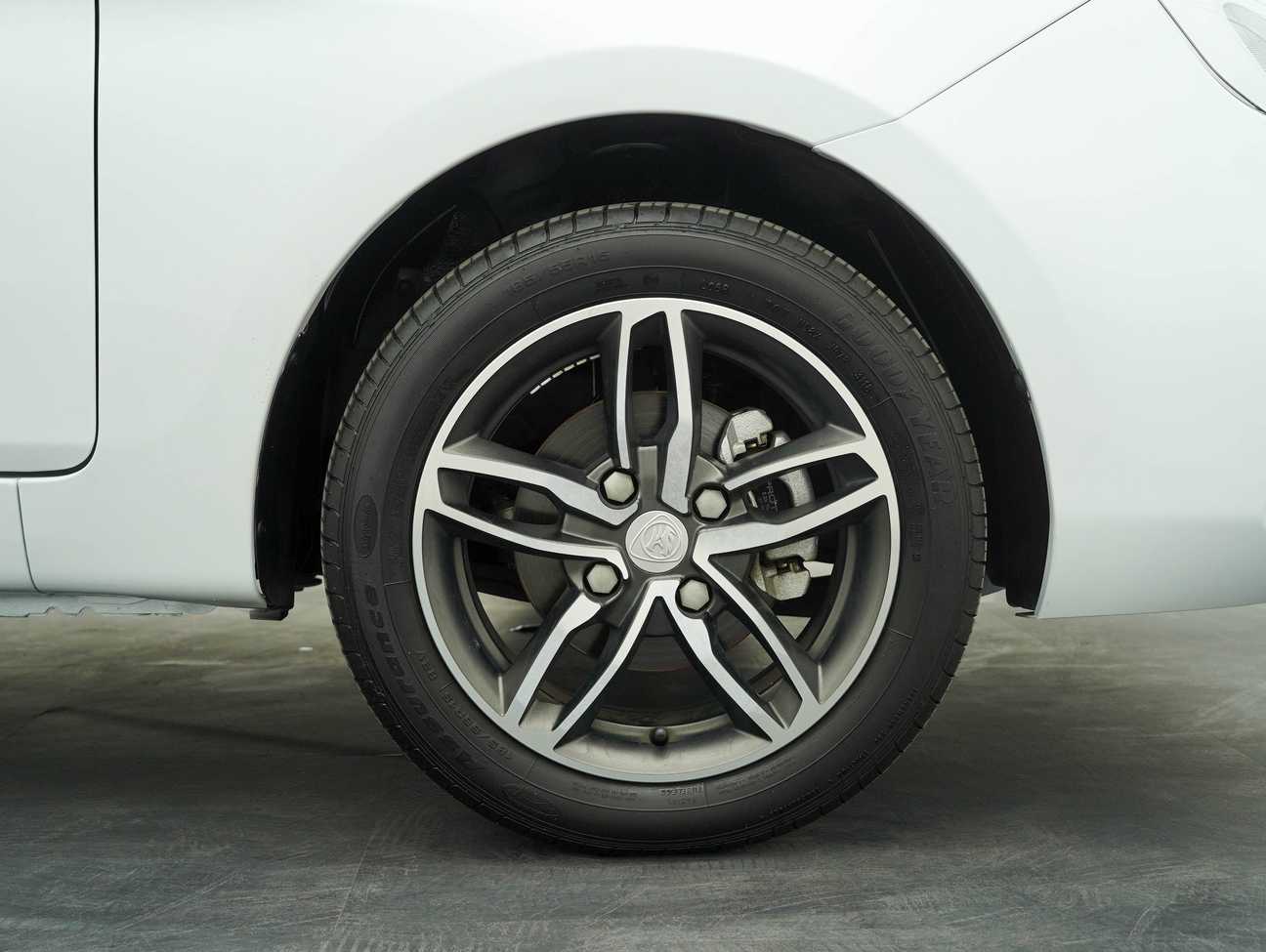 used 2021 Proton Saga Premium 1.3