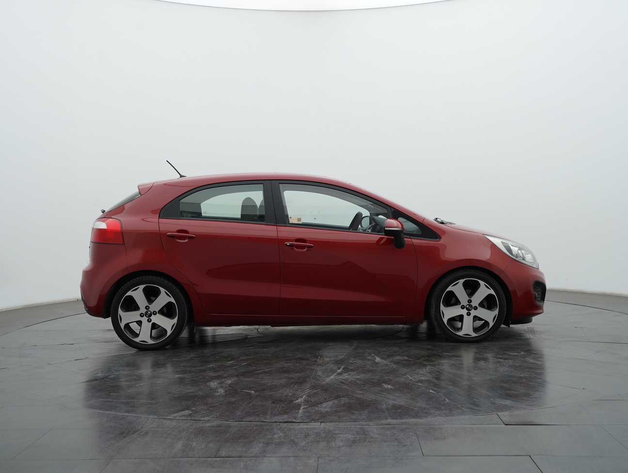 terpakai 2014 Kia Rio SX 1.4