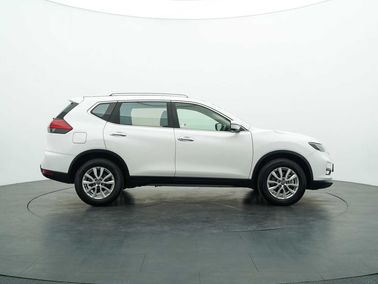 terpakai 2019 Nissan X-Trail  2.0