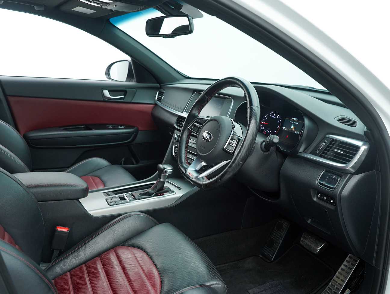 terpakai 2018 Kia Optima K5 GT 2.0