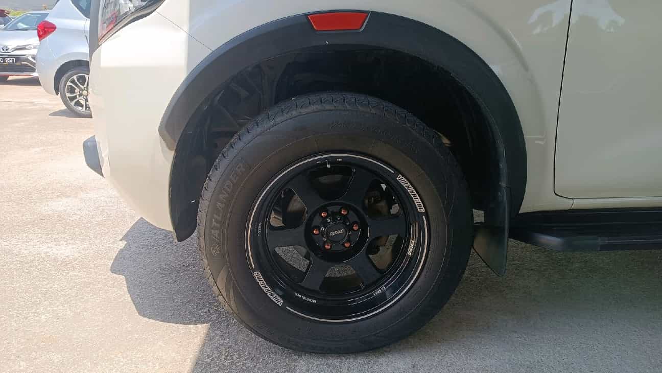 terpakai 2021 Nissan Navara PRO-4X Dual Cab 2.5