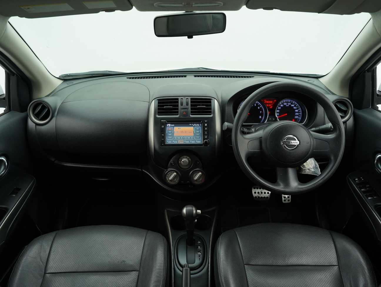 used 2013 Nissan Almera V 1.5
