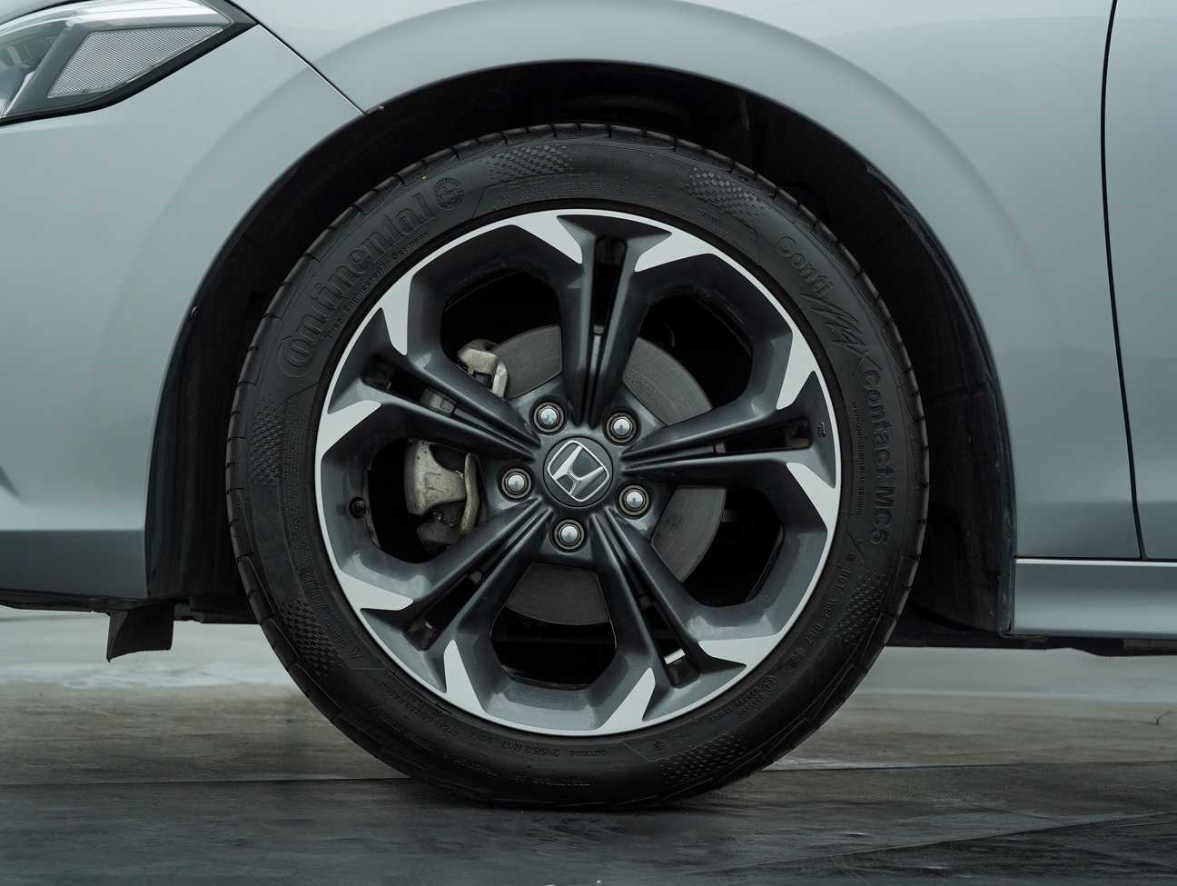 terpakai 2022 Honda Civic V 1.5
