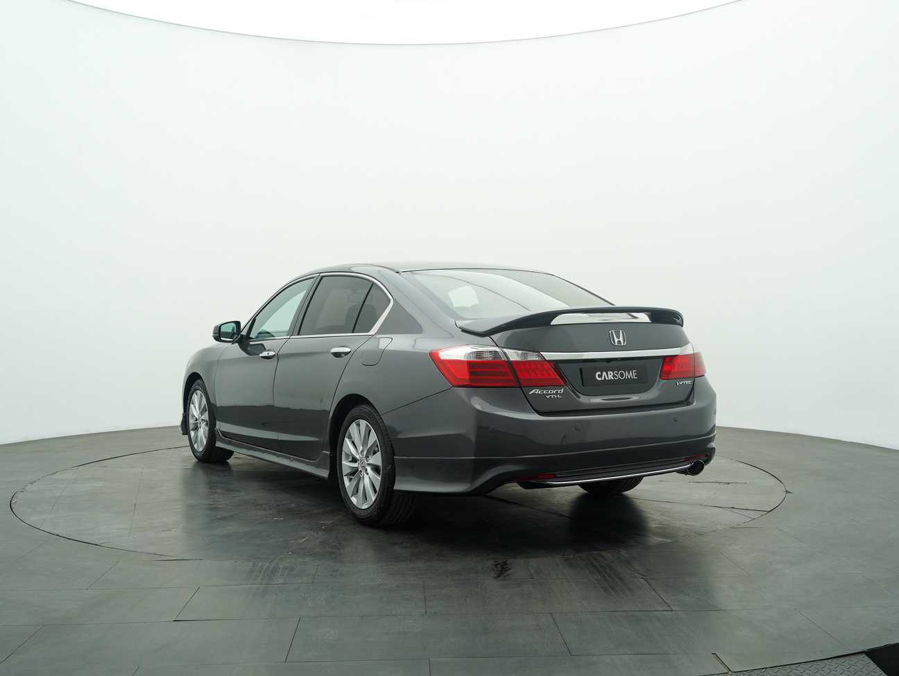 used 2014 Honda Accord VTi-L 2.0