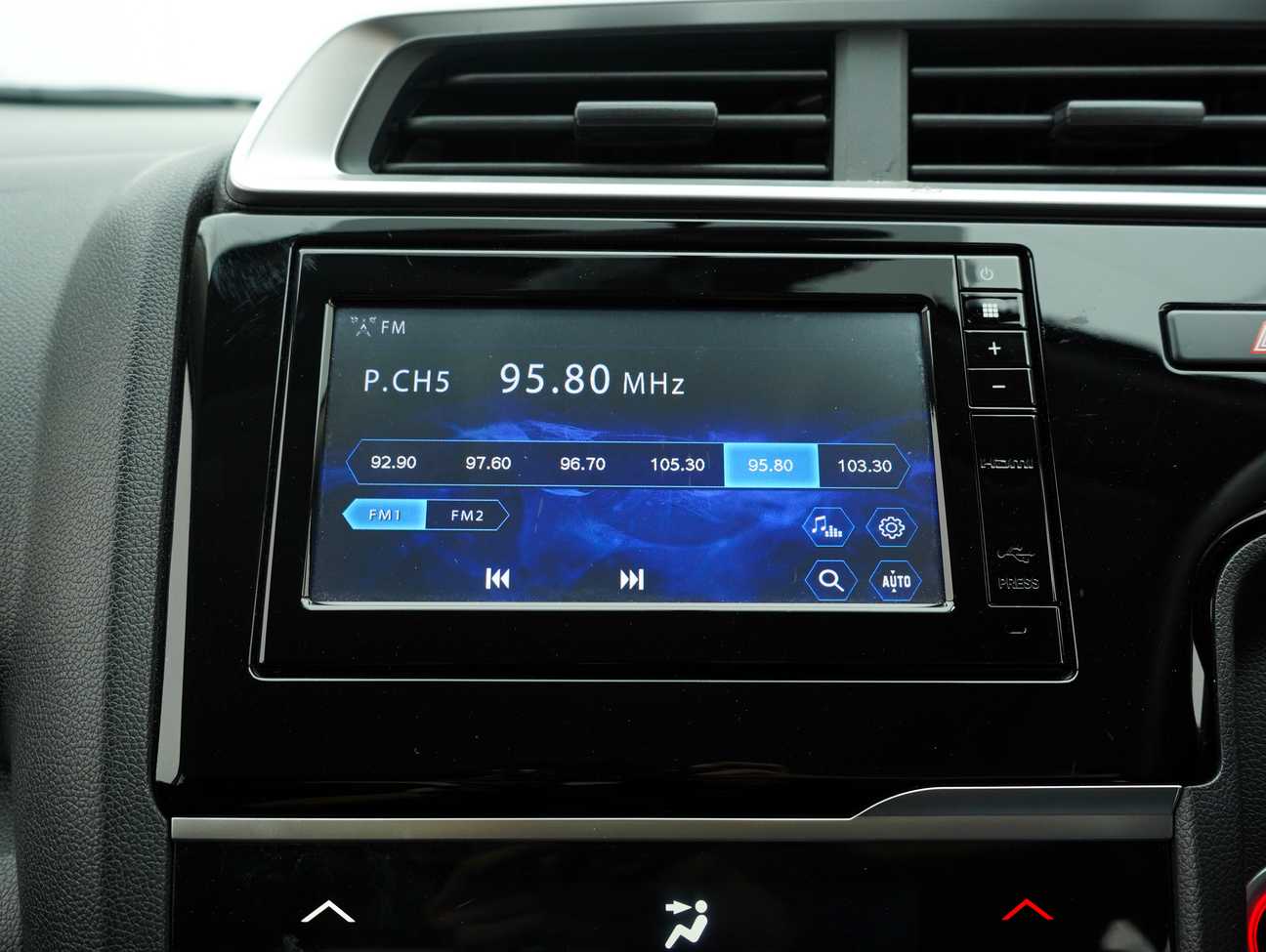 used 2017 Honda Jazz E 1.5