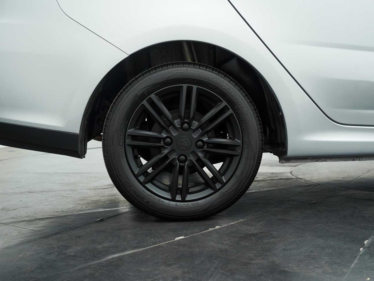 terpakai 2019 Proton Persona Premium 1.6