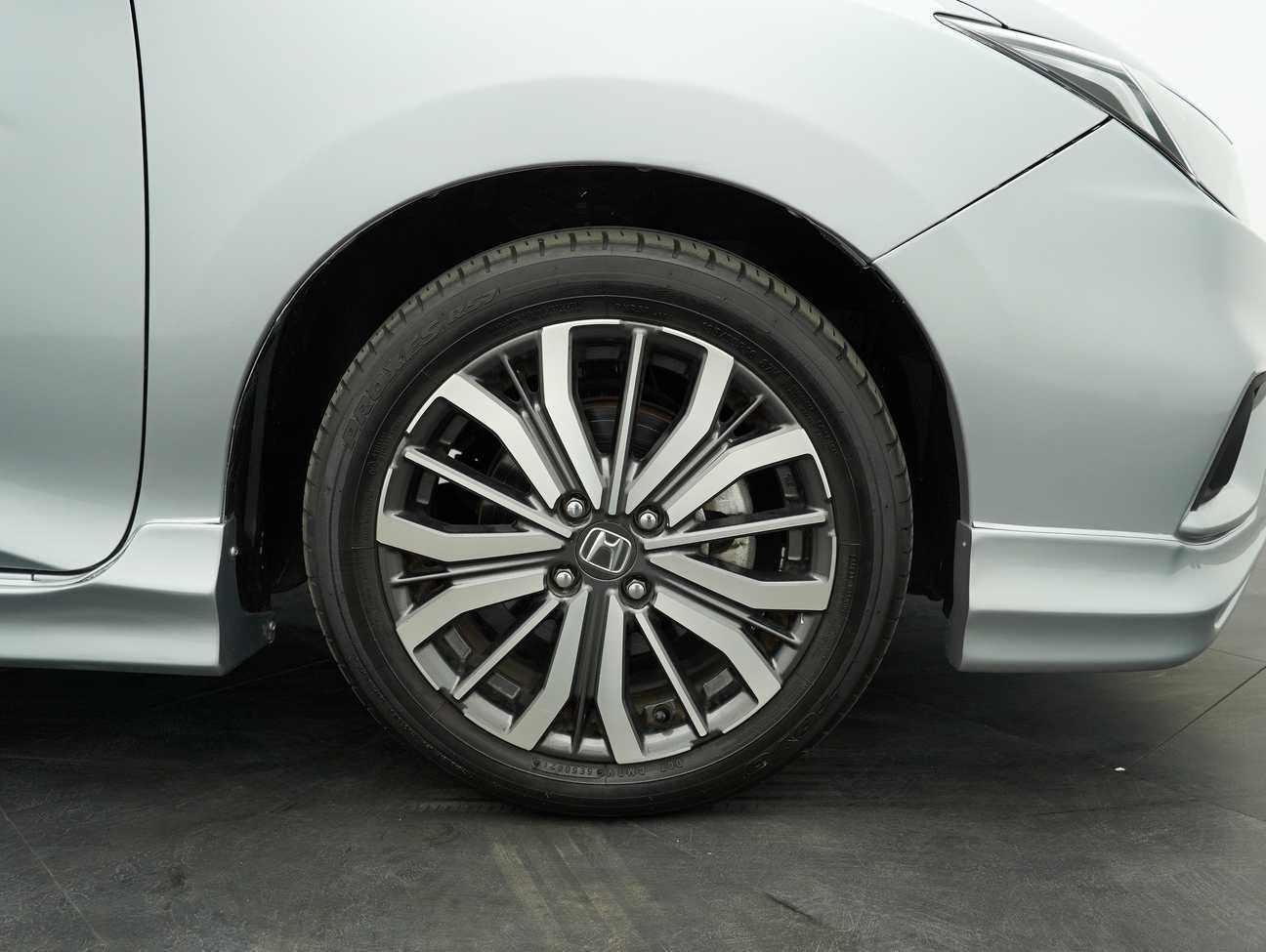 used 2019 Honda City V 1.5