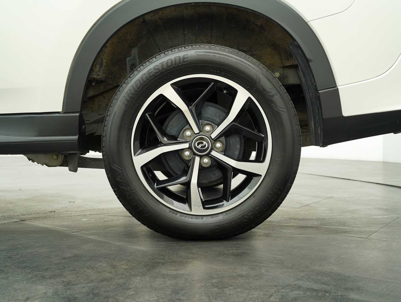 terpakai 2019 Perodua Aruz AV 1.5