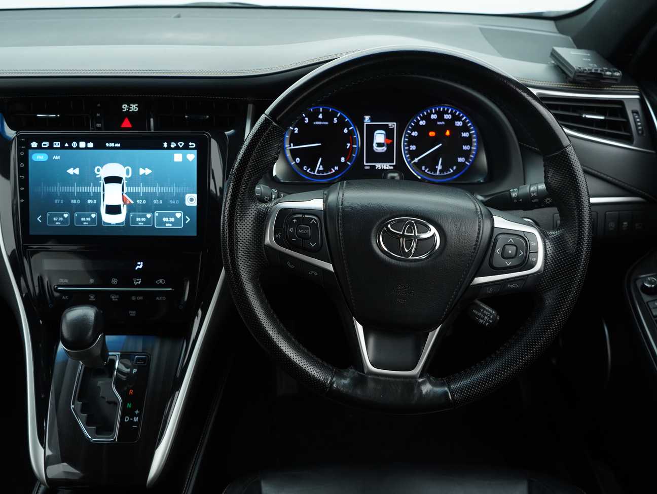 used 2018 Toyota Harrier Elegance 2.0