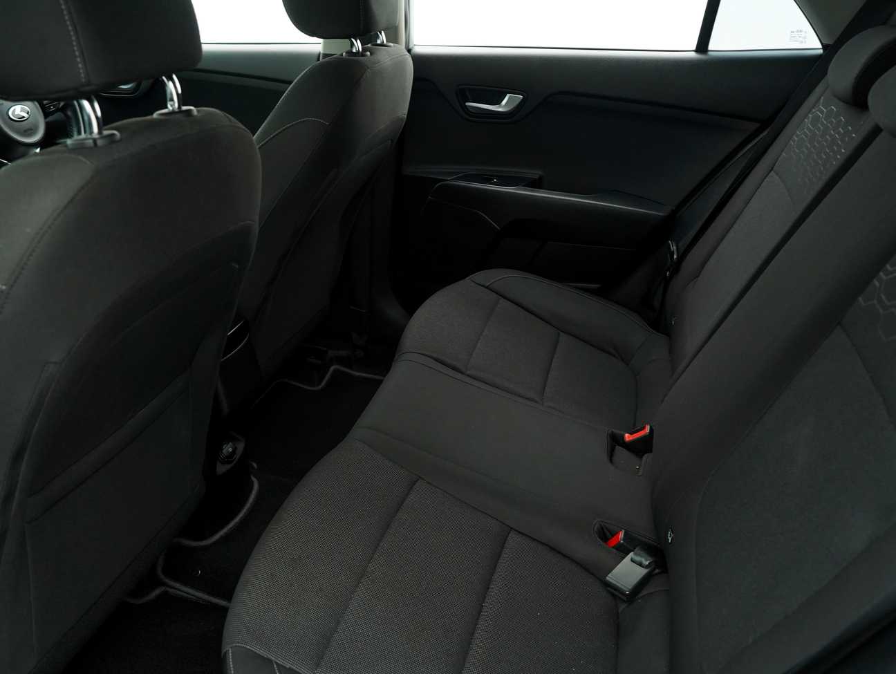 terpakai 2018 Kia Rio  1.4