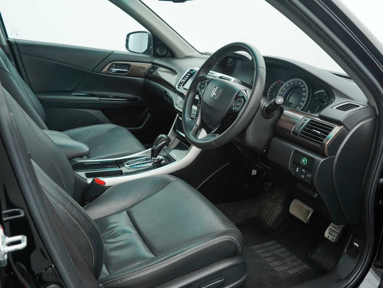 used 2018 Honda ACCORD VTI-L 2.0