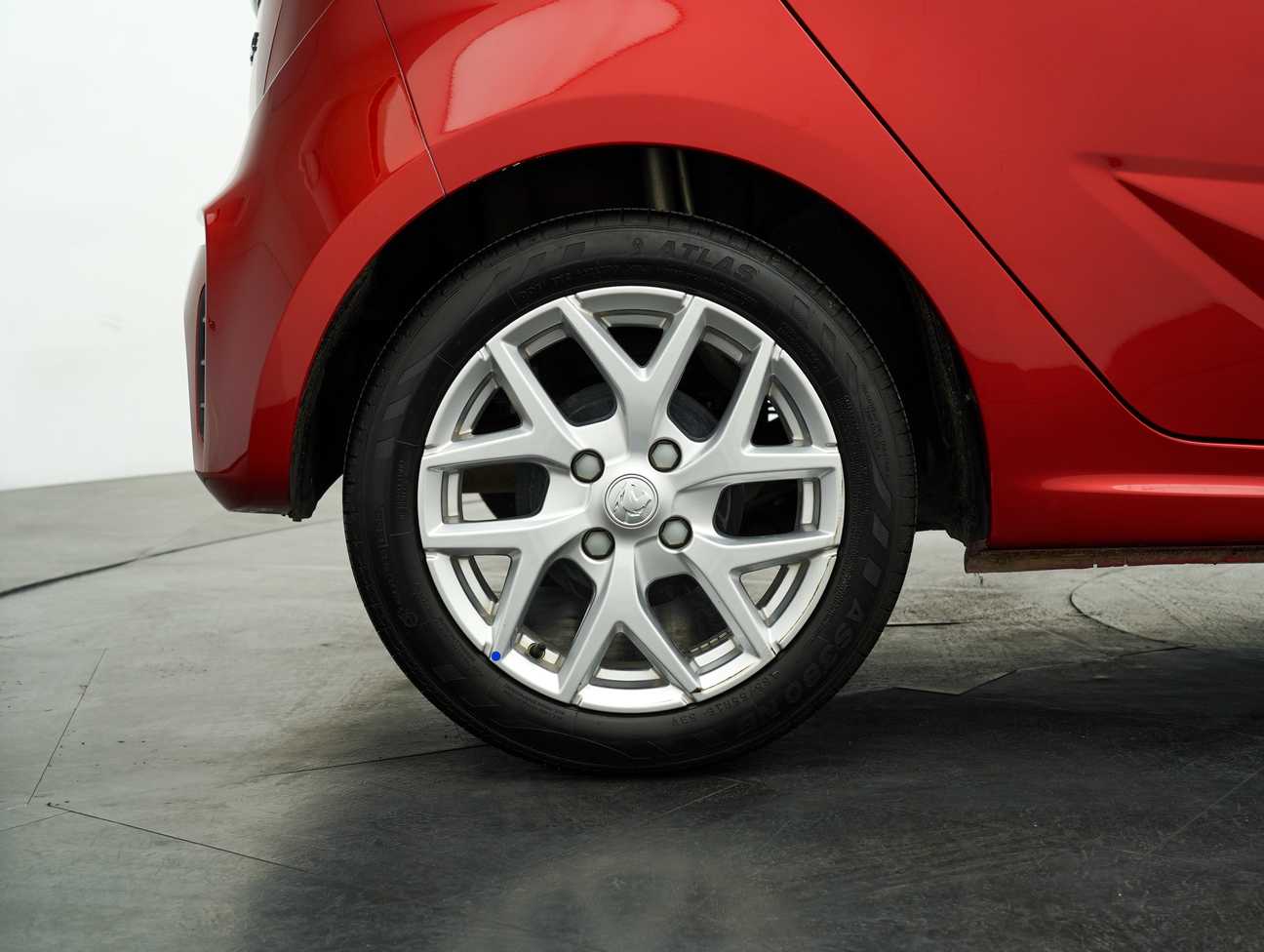 terpakai 2024 Proton Iriz Executive 1.6