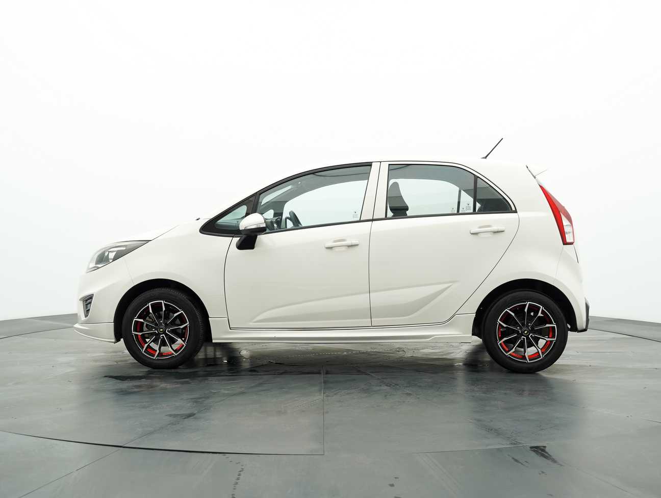 terpakai 2016 Proton IRIZ STANDARD 1.3